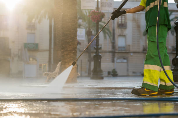 Best Commercial Pressure Washing  in Brooksville, MS